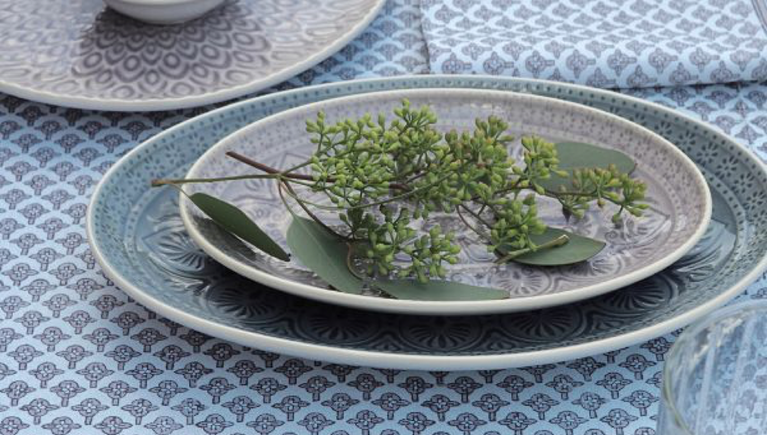 Esthetic Living - Glaze Bungalow Dinnerware